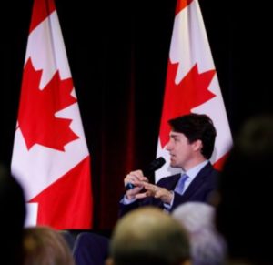 Justin Trudeau rinde homenaje a las víctimas del Holcausto Yom HaShoah